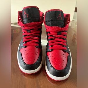 For Sale:  Jordan 1 Bred 7.5